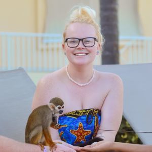 Meet your Posher, Samantha